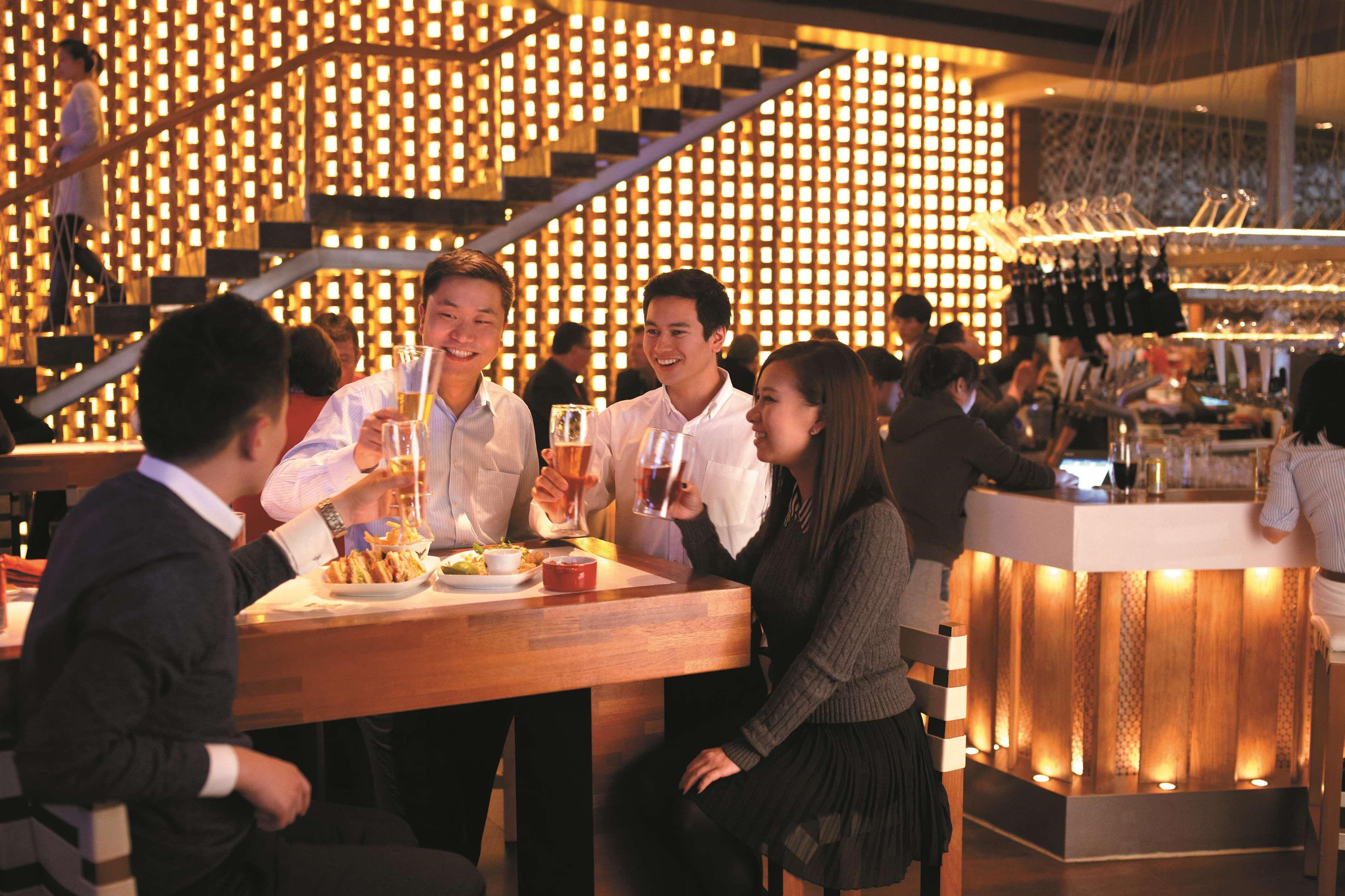 Kerry Pudong, - Indoor Connecting To New International Expo Centre Hotel Shanghai